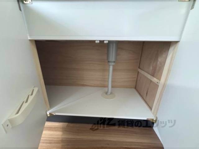 キッチン　キッチン下部収納