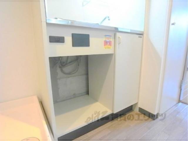 キッチン　収納