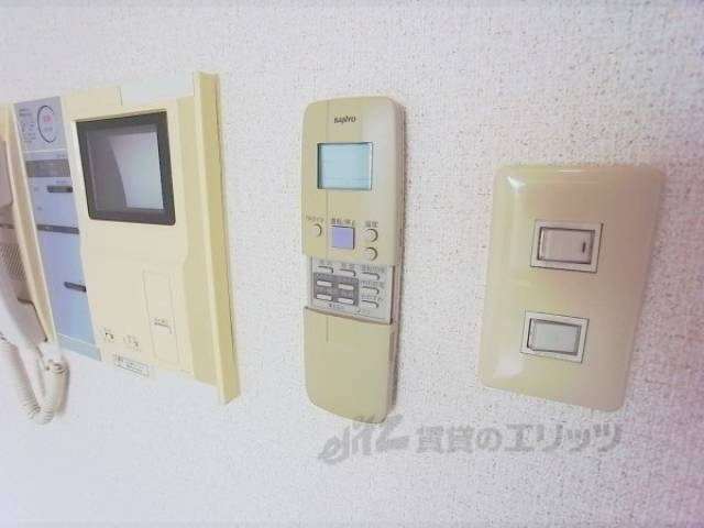エアコンリモコン