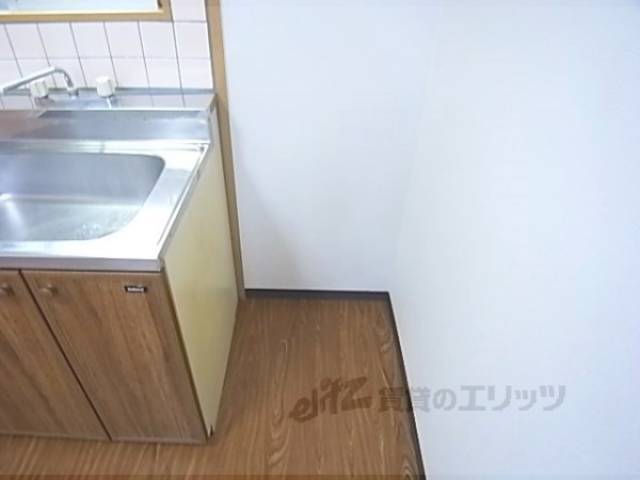 冷蔵庫置場　ドアフォン