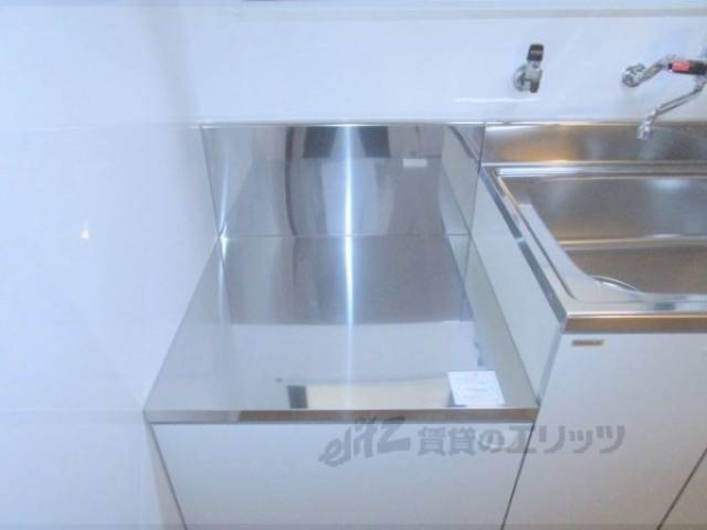 キッチン　コンロ置場