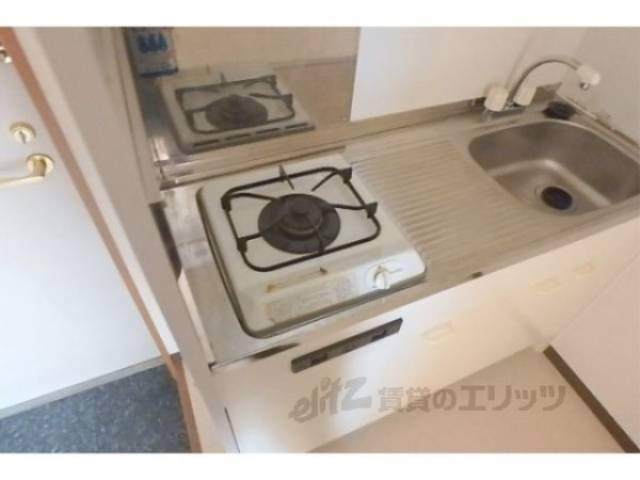 キッチン　コンロ
