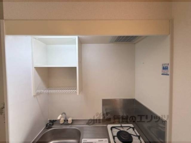 キッチン　上部収納