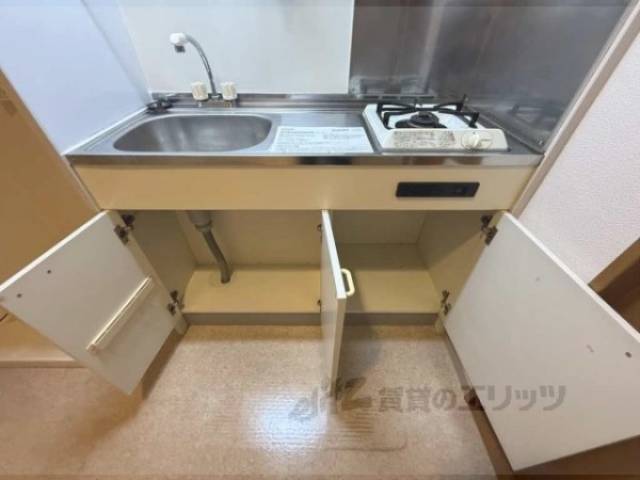 キッチン　下部収納