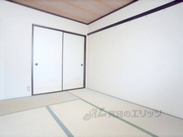 和室　玄関側和室