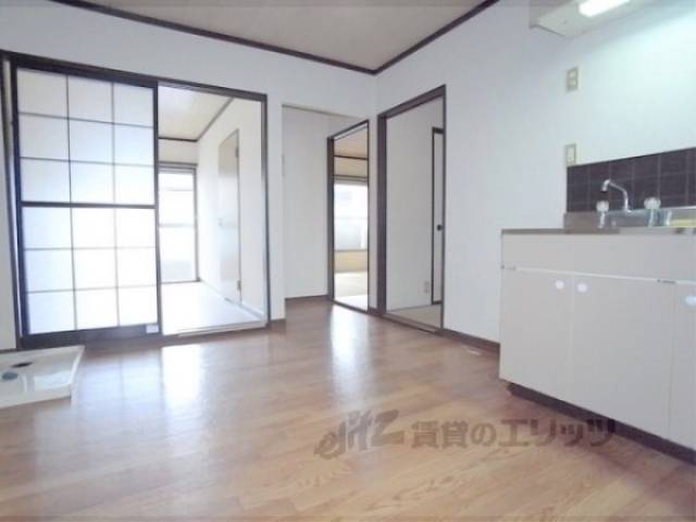 キッチン　ダイニング