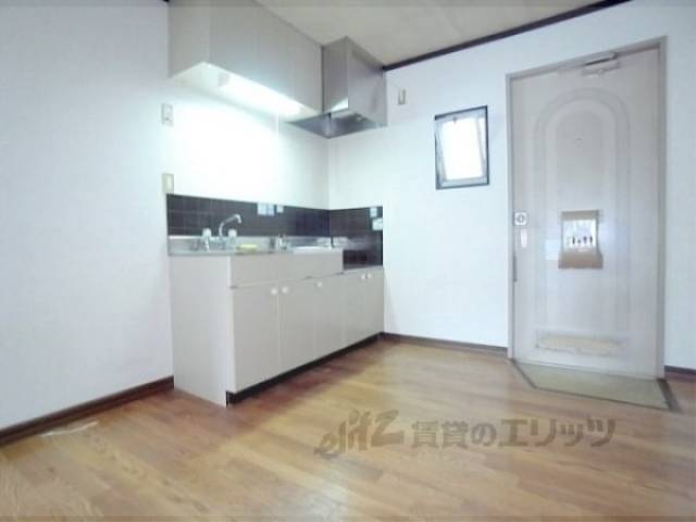 キッチン　ダイニング