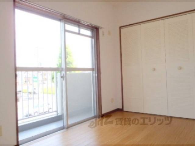 洋室　玄関側洋室