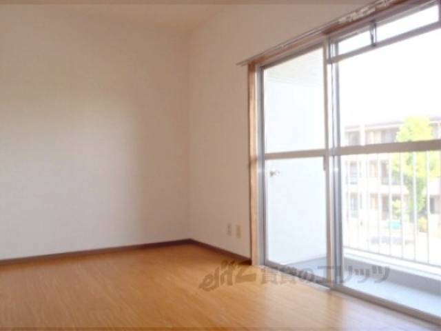 洋室　玄関側洋室