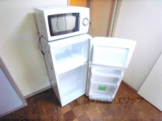 冷蔵庫置場