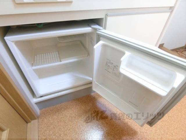 キッチン　ミニ冷蔵庫