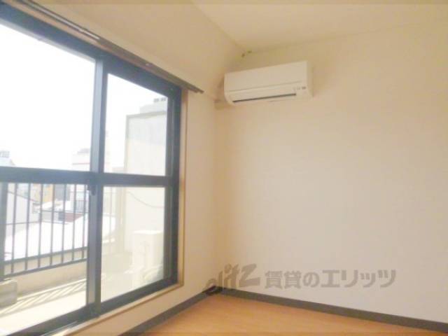 洋室　エアコン