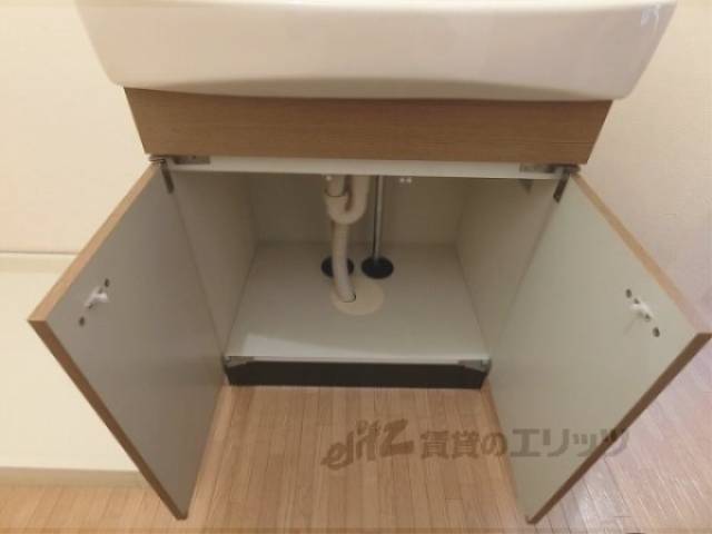 洗面台収納