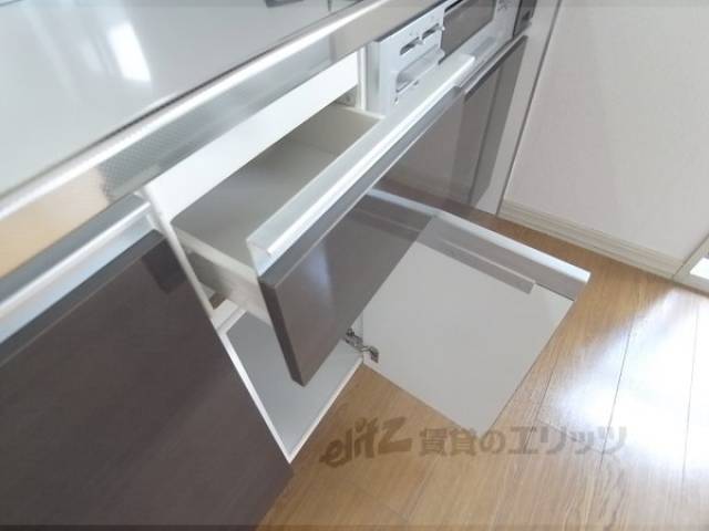 キッチン　収納たくさんです