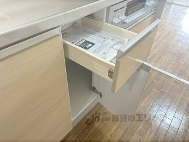 キッチン　下部収納