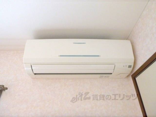 洋室エアコン
