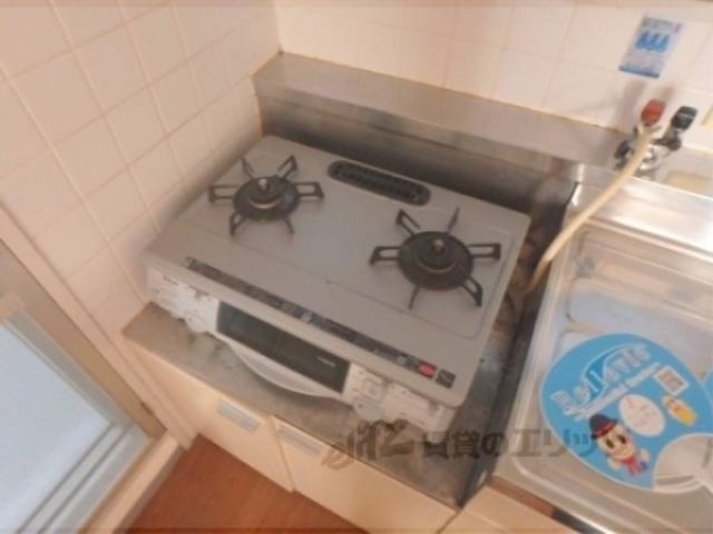 キッチン　コンロ設置置き場