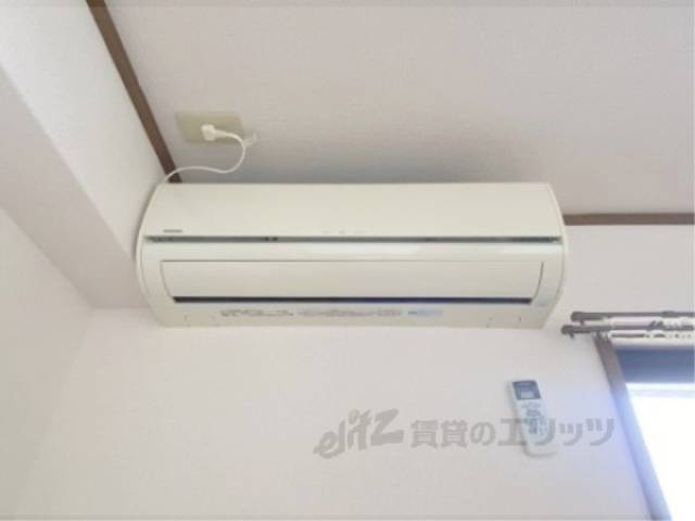 エアコン　ダイニング側