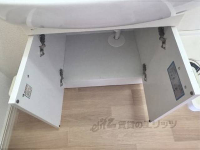 収納　洗面台下