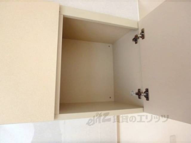 キッチン　キッチン上部棚