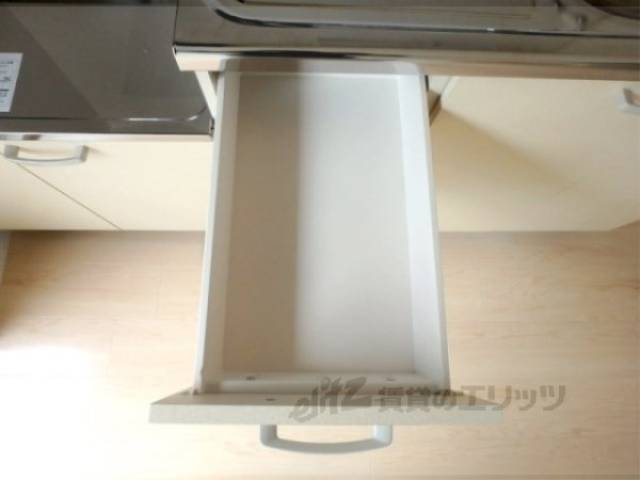 キッチン　キッチン下部収納