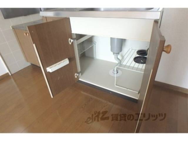 キッチン　キッチン下部収納