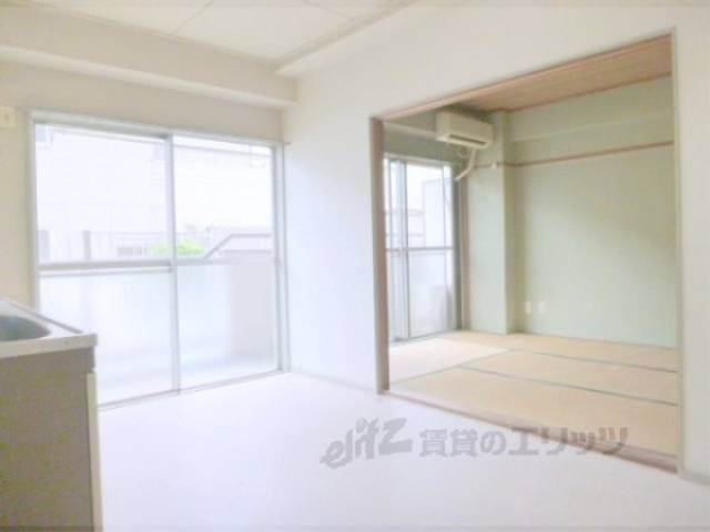 リビング　ダイニング