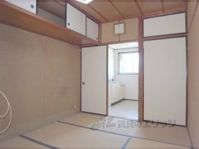 居室　和室のお部屋です。