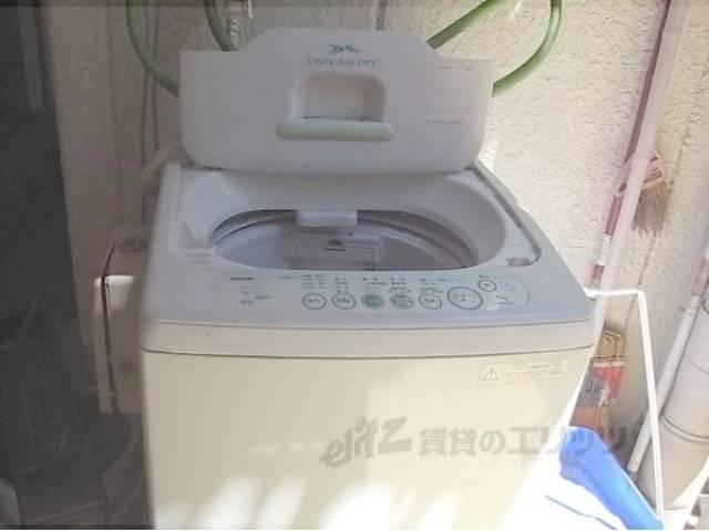 洗濯機置場　共同