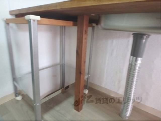 キッチン　台下収納