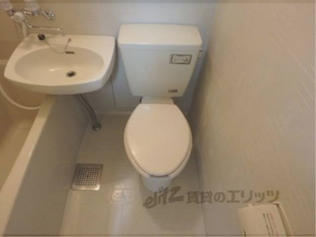 ユニットバス　トイレ