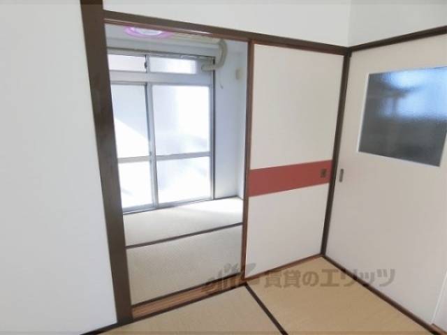 和室　部屋仕切り