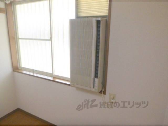 北側洋室エアコン