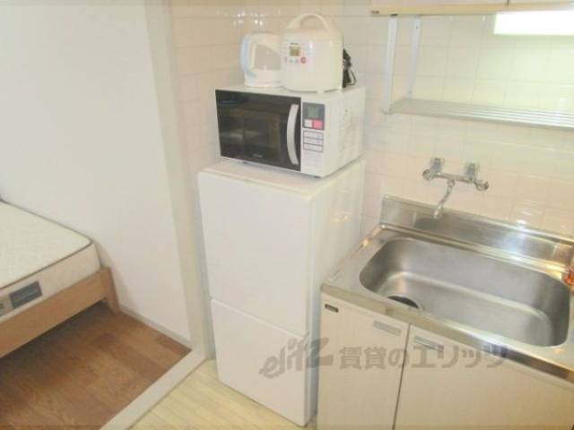 冷蔵庫置場　冷蔵庫、電子レンジ