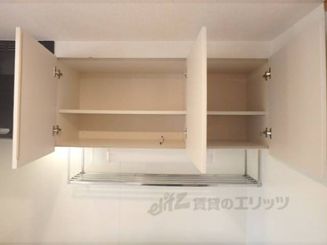キッチン　収納
