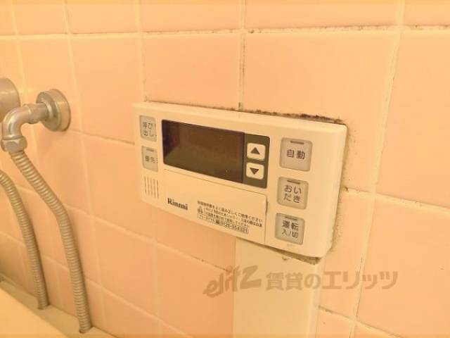 給湯器リモコン　清掃前