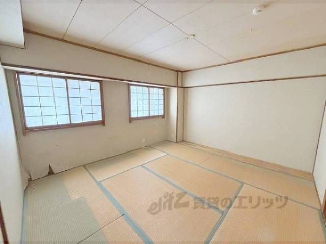 和室　清掃前