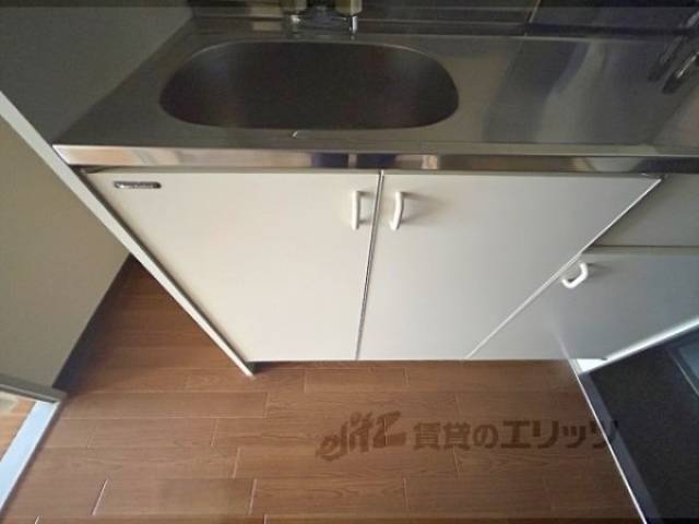 キッチン　下部収納