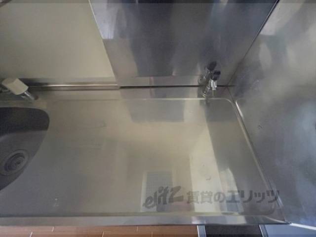 キッチン　コンロ置き場