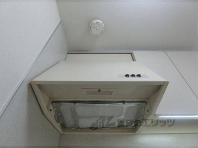 キッチン　換気扇