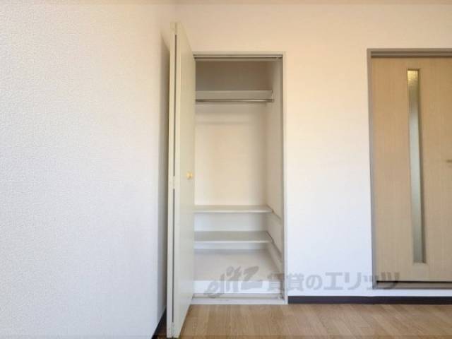 収納　東側洋室