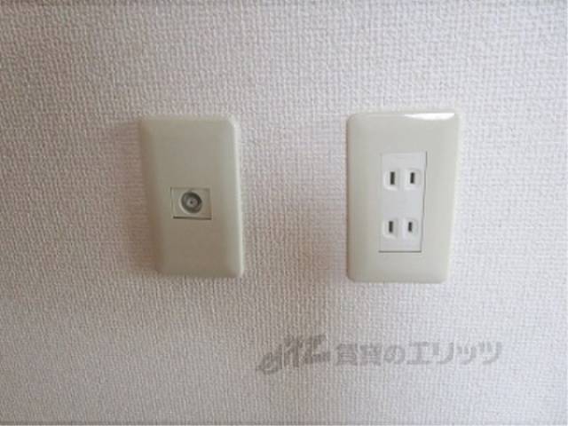 テレビ　コンセント