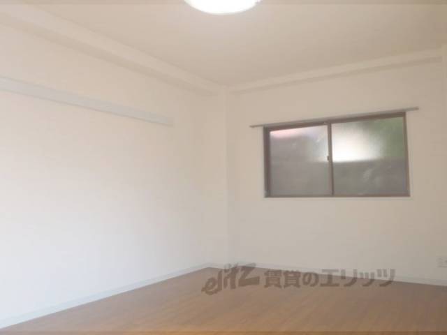 洋室　広めの洋室です