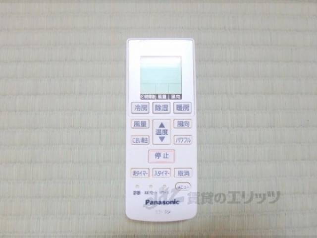 エアコンリモコン