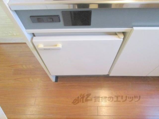 洗濯機置場　冷蔵庫