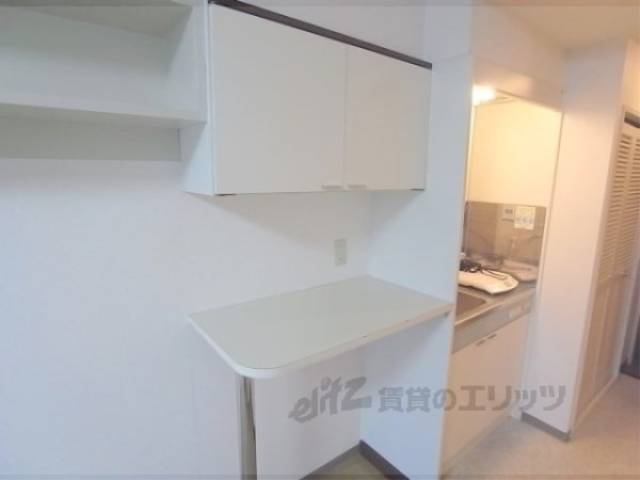 収納　下はカウンター