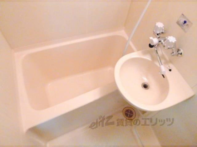 風呂　ゆったり疲れがとれてそうですね