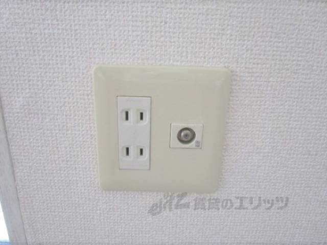 テレビアンテナ端子