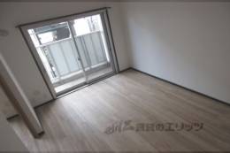 西喜マンション室内写真1