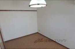 プルシャン山科室内写真2